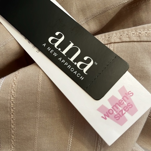 A.N.A (NWT) button down blouse - Picture 9 of 10
